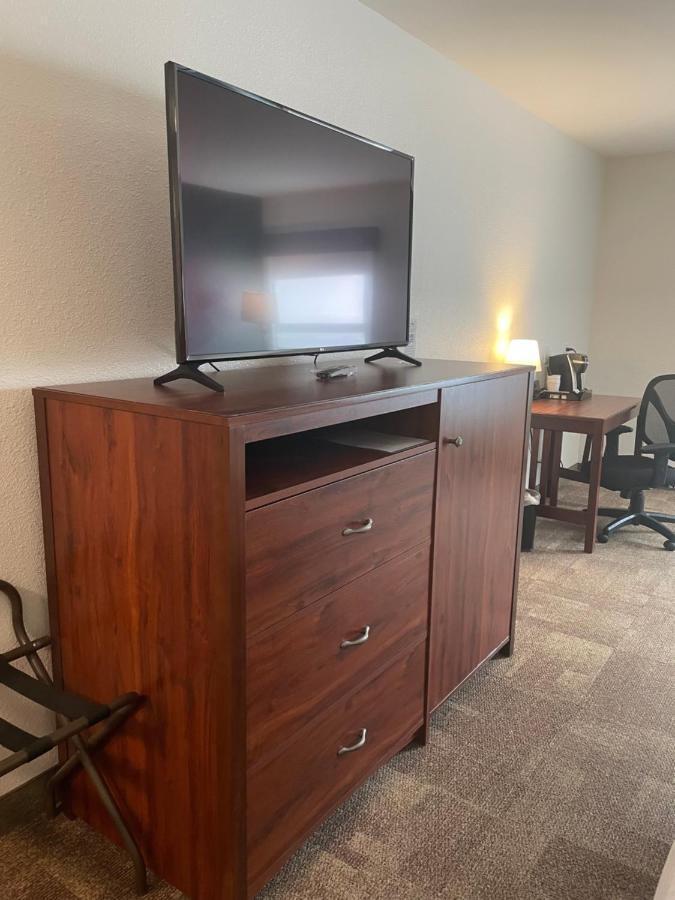 Boothill Inn And Suites Billings Exteriör bild