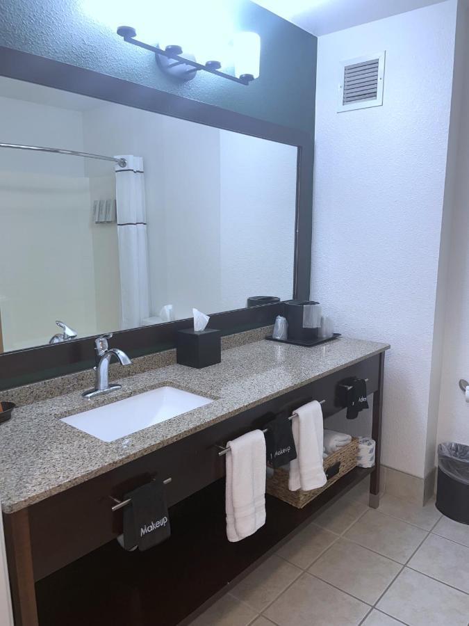 Boothill Inn And Suites Billings Exteriör bild