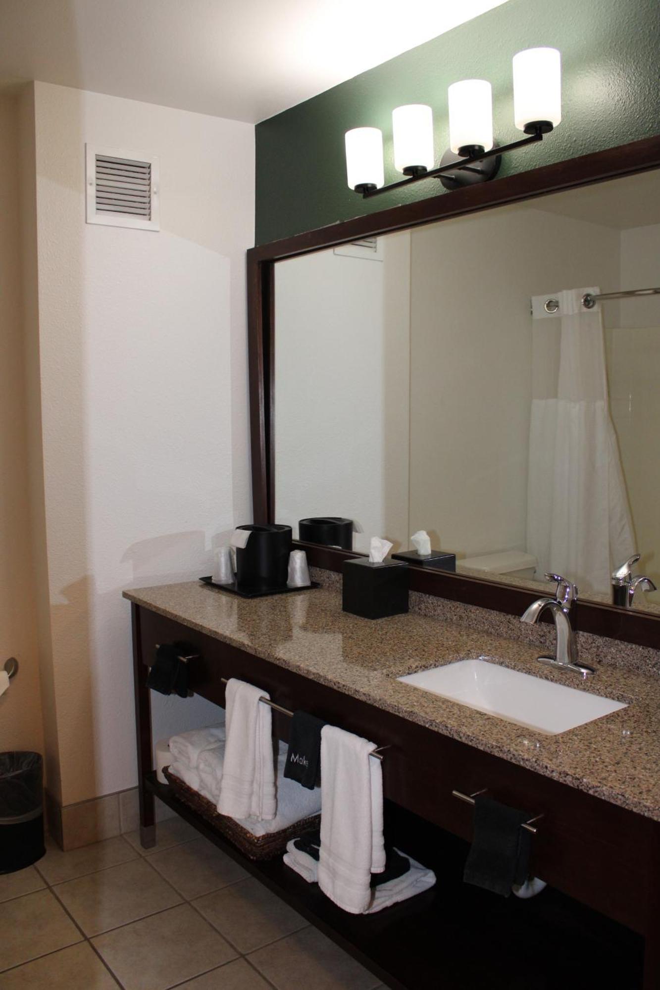 Boothill Inn And Suites Billings Exteriör bild