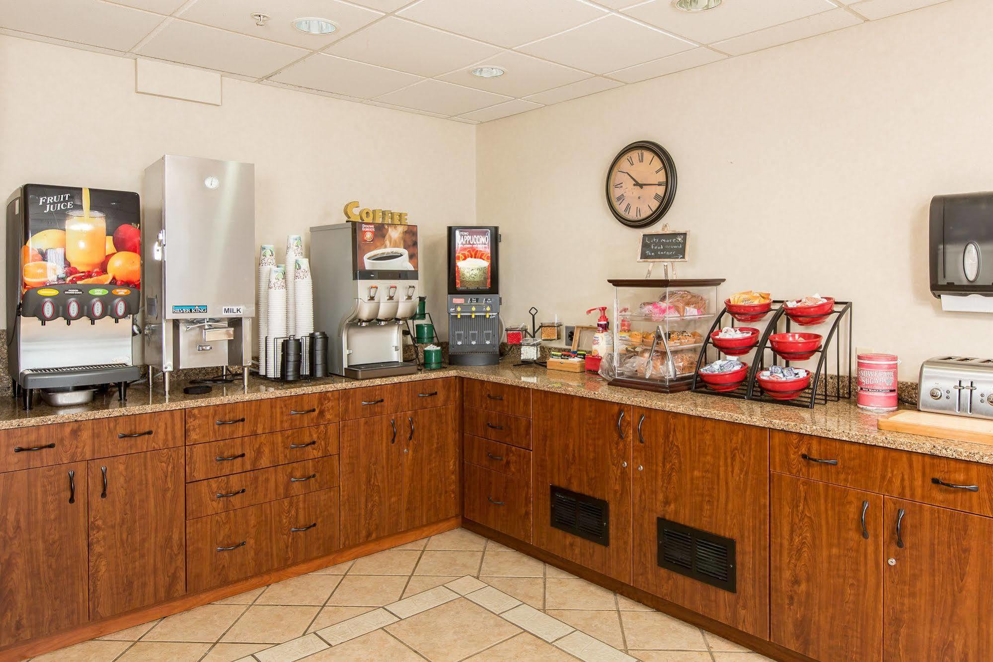Boothill Inn And Suites Billings Exteriör bild