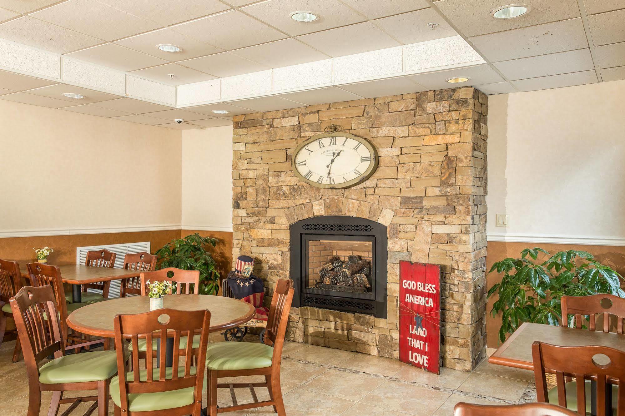 Boothill Inn And Suites Billings Exteriör bild